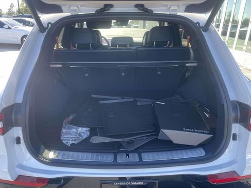 New 2026 Genesis GV70 3.5T Sport Advanced image 25