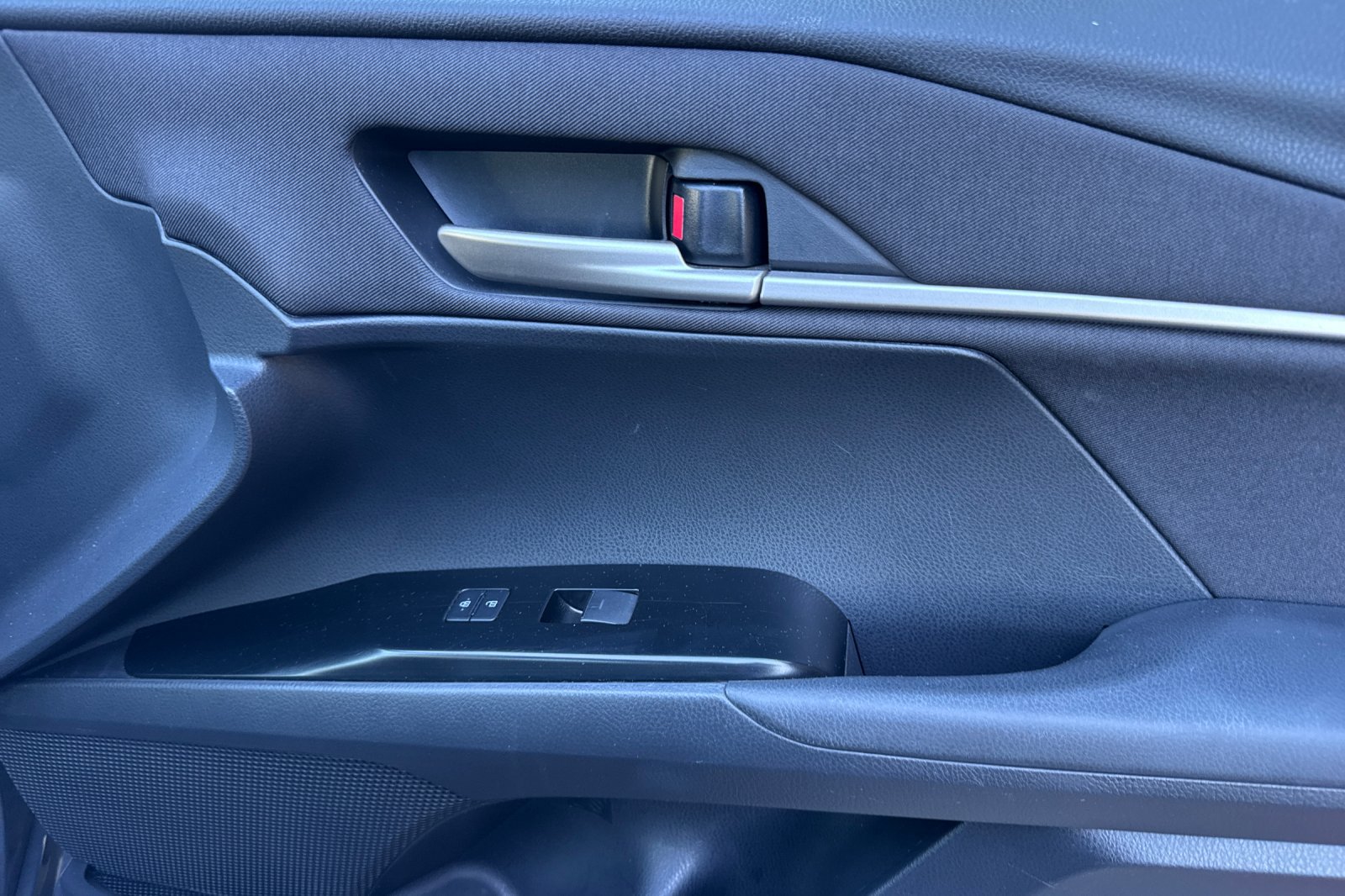 Certified 2025 Toyota Camry LE FWD image 21