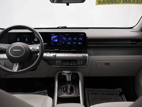 Used 2024 Hyundai Kona SEL FWD image 19