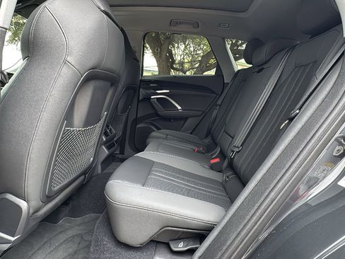 Certified 2025 Audi Q5 Premium Plus w/ Premium Plus image 15