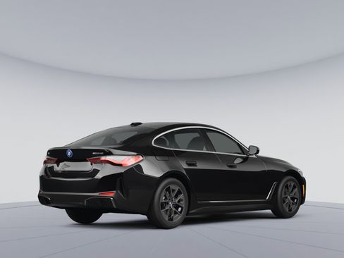 New 2025 BMW i4 M50 image 3