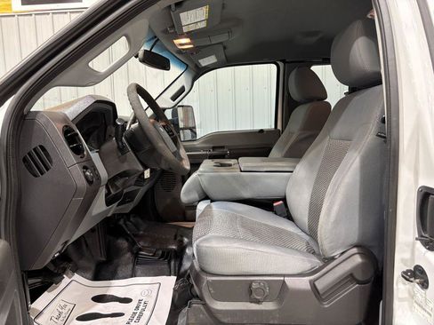 Used 2016 Ford F350 XL w/ Power Equipment Group AWD/4WD image 11