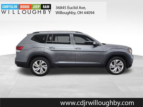 Used 2021 Volkswagen Atlas SE w/ Panoramic Sunroof Package AWD/4WD image 4