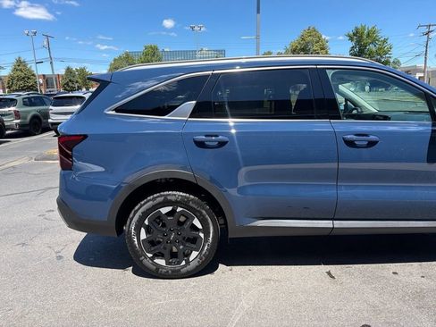 New 2026 Kia Sorento S AWD/4WD image 7