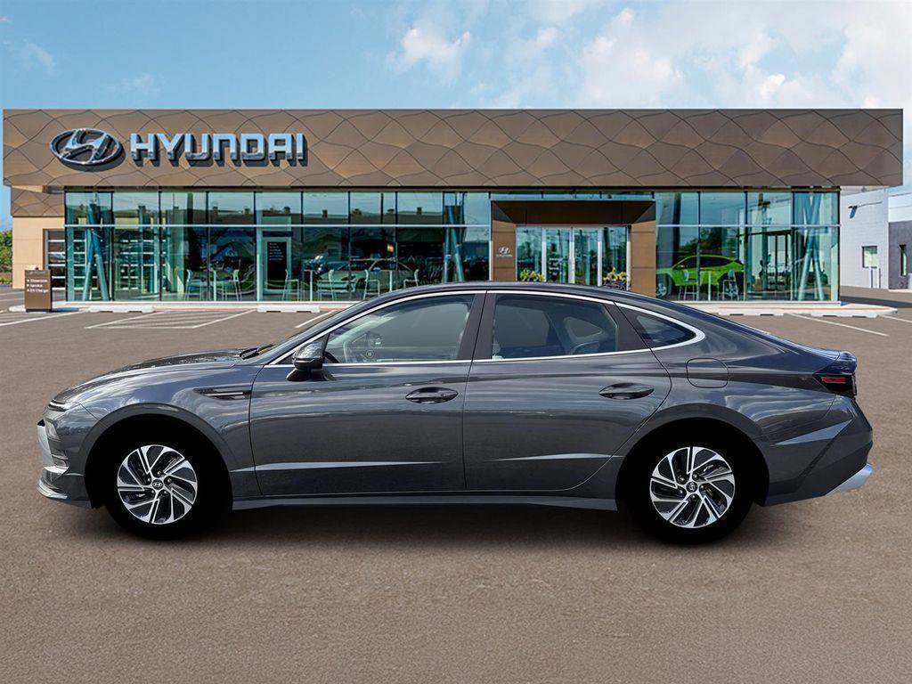 New 2026 Hyundai Sonata Blue FWD image 3
