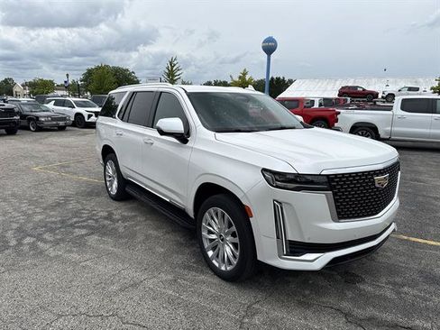Used 2021 Cadillac Escalade Luxury AWD/4WD image 18