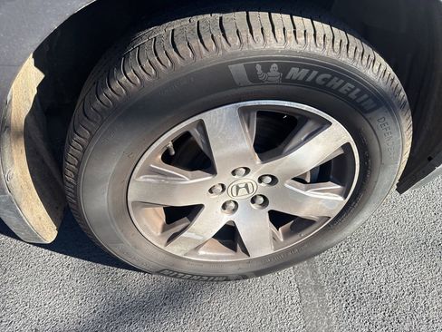 Used 2014 Honda Pilot Touring image 21