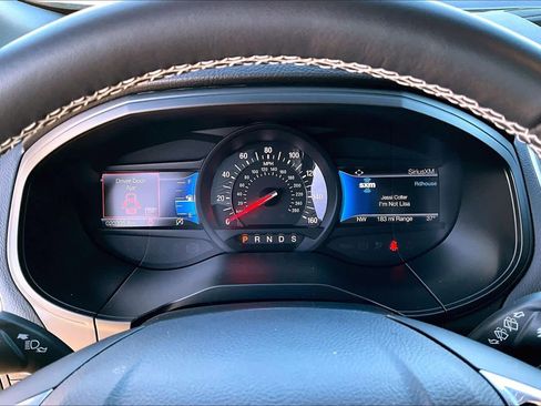 Used 2023 Ford Edge ST image 26