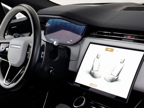 Used 2023 Land Rover Range Rover Sport SE Dynamic image 20