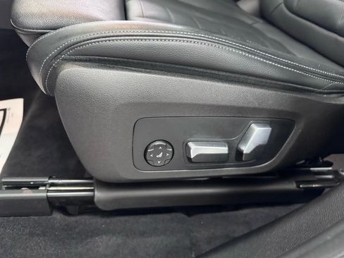 Used 2019 BMW X3 M40i w/ Premium Package image 11