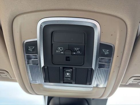 Used 2021 RAM 1500 Laramie w/ Off Road Group image 42