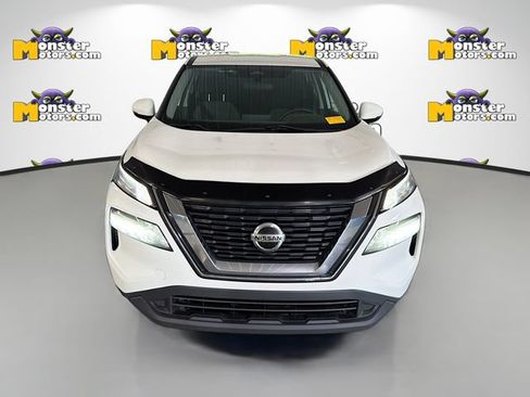 Used 2021 Nissan Rogue S AWD/4WD image 2