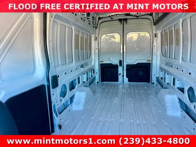 Used 2024 Ford Transit 250 148 High Roof Extended RWD image 27