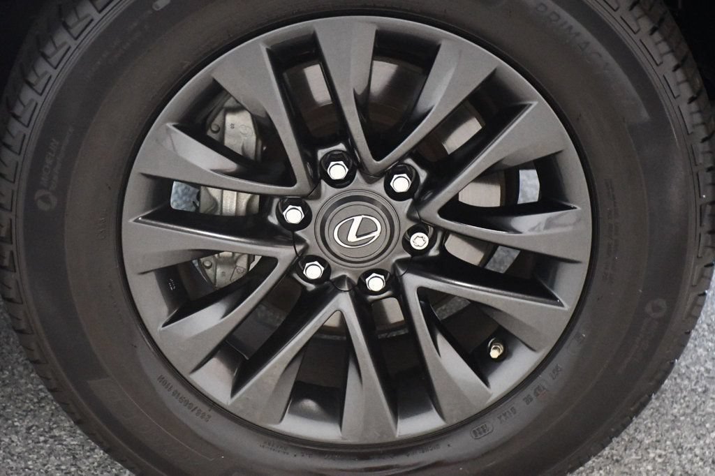 Used 2023 Lexus GX 460 Premium AWD/4WD image 21