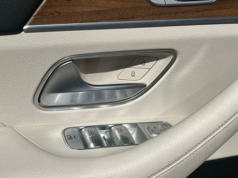 Used 2022 Mercedes-Benz GLS 450 4MATIC image 17