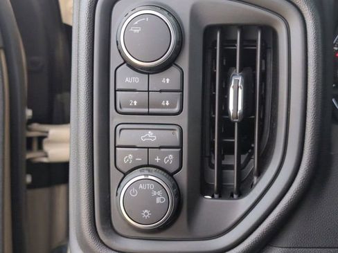 Certified 2022 Chevrolet Silverado 1500 Custom Trail Boss image 17