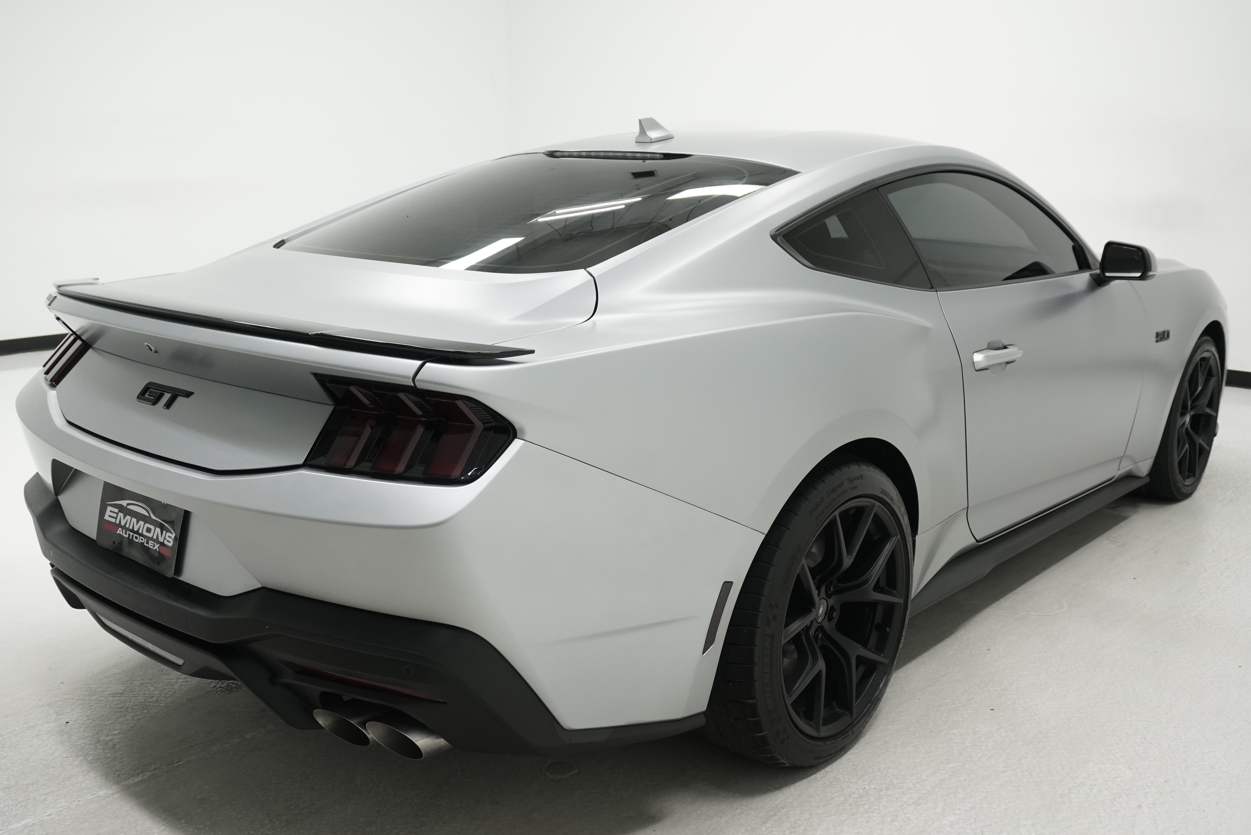 Used 2024 Ford Mustang GT Premium RWD image 4