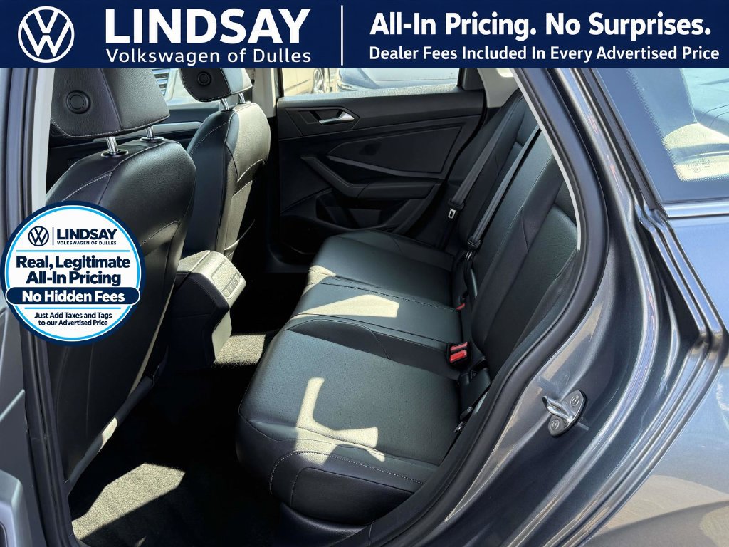 Used 2019 Volkswagen Jetta SE FWD image 11