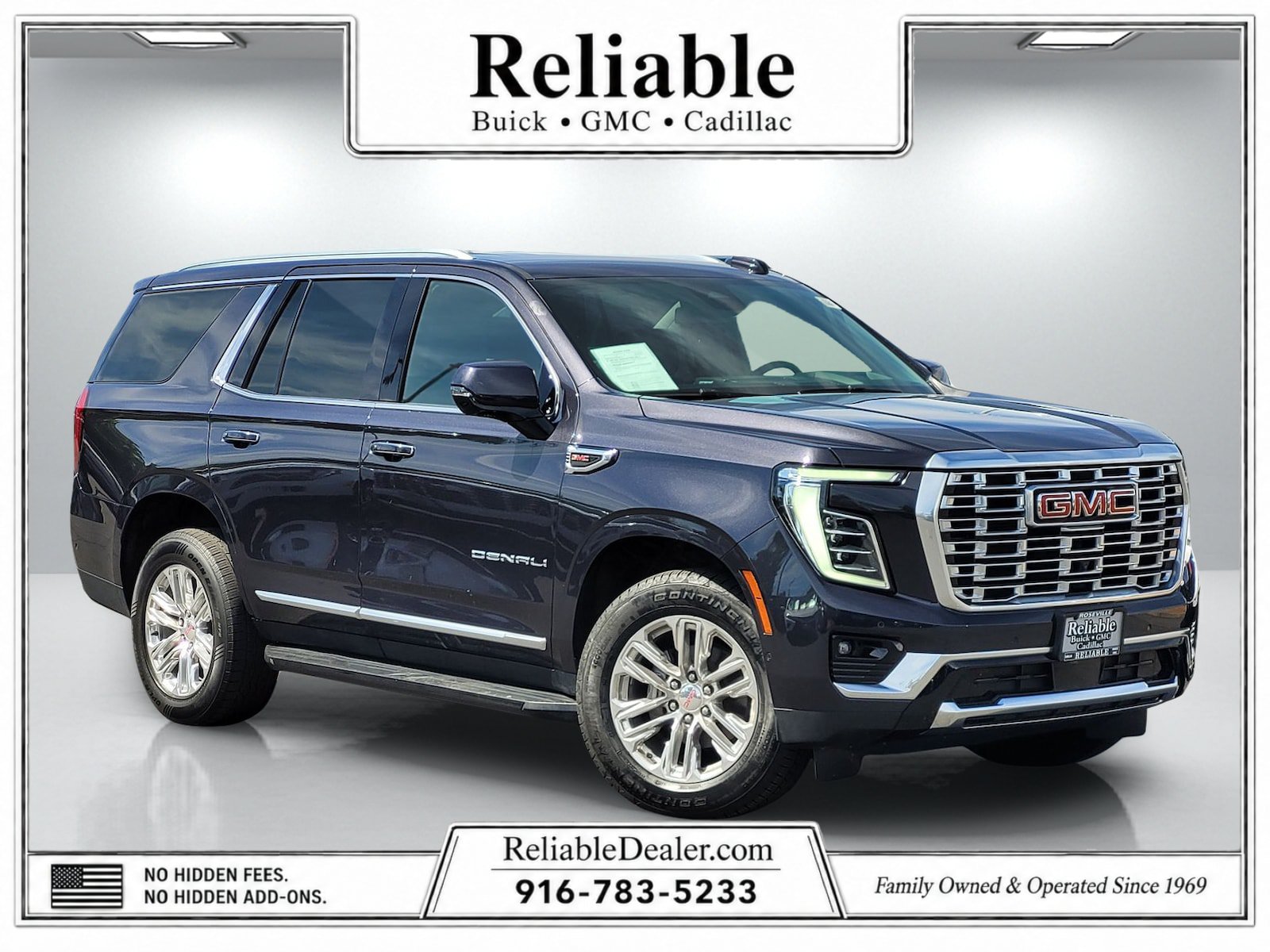 Used 2025 GMC Yukon Denali AWD/4WD image 1