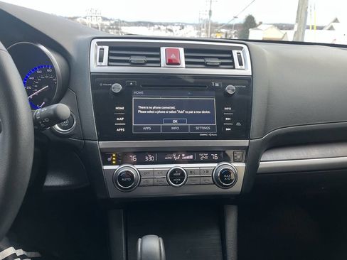 Used 2017 Subaru Outback 2.5i Limited image 19