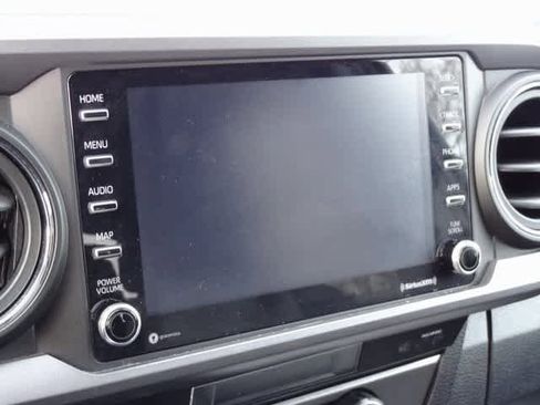 Used 2021 Toyota Tacoma TRD Sport image 14