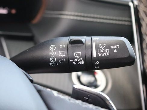 Used 2024 Jeep Grand Cherokee Altitude image 21