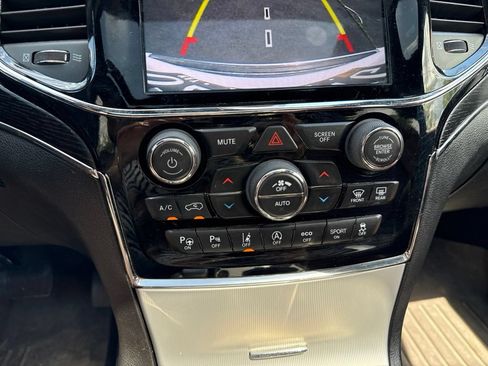 Used 2019 Jeep Grand Cherokee Summit w/ Platinum Series Group AWD/4WD image 14