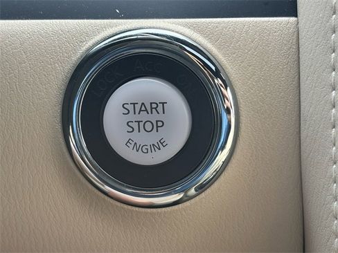 Used 2024 INFINITI QX80 Sensory w/ All-Season Package image 35