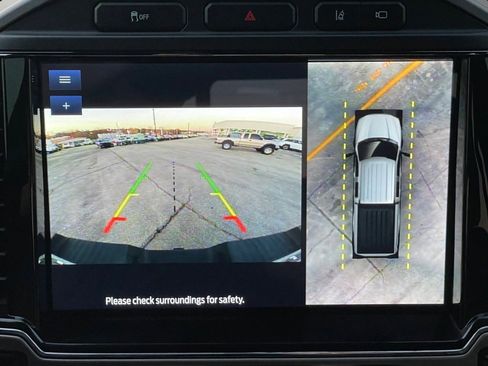 Certified 2022 Ford F350 Platinum image 23