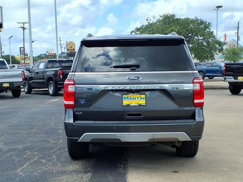 Used 2019 Ford Expedition XLT w/ Equipment Group 201A RWD image 6