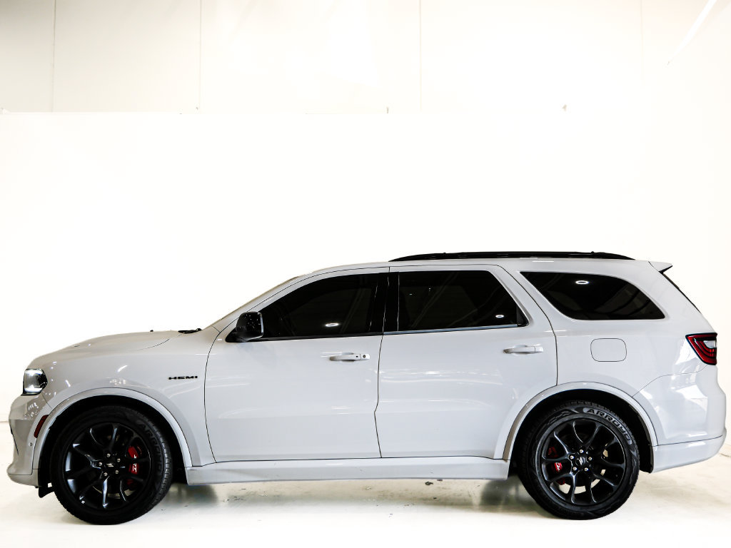 Used 2023 Dodge Durango R/T w/ Tow 'N Go Package AWD/4WD image 5