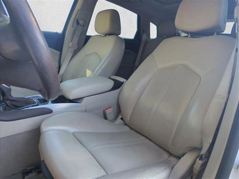 Used 2016 Cadillac SRX Premium w/ Driver Assist Package image 19