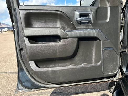 Used 2015 GMC Sierra 1500 SLE image 31