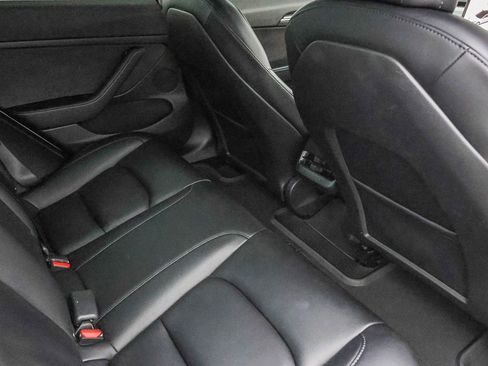 Used 2021 Tesla Model 3 Long Range image 20