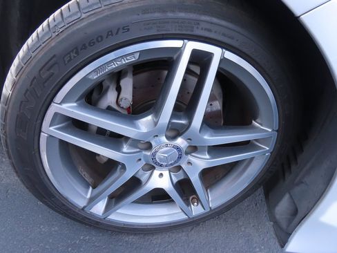 Used 2015 Mercedes-Benz E 400 Sedan image 18