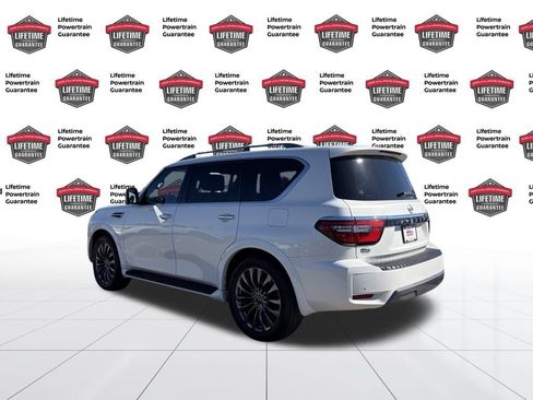 Certified 2023 Nissan Armada Platinum w/ Captain's Chairs Package image 3