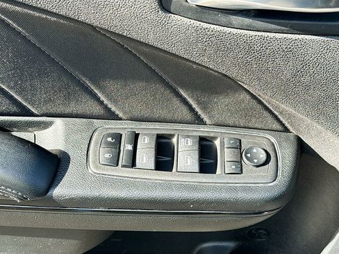 Used 2023 Dodge Charger SXT w/ Blacktop Package image 14