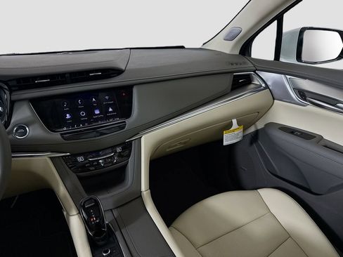 New 2025 Cadillac XT5 Premium Luxury w/ Technology Package image 24