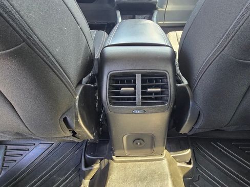Used 2023 Ford Escape Active AWD/4WD image 29