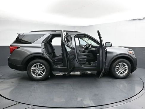 New 2026 Ford Explorer Active image 38