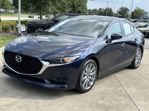 New 2026 MAZDA MAZDA3 2.5 S Sedan w/ Preferred Pkg FWD image 10