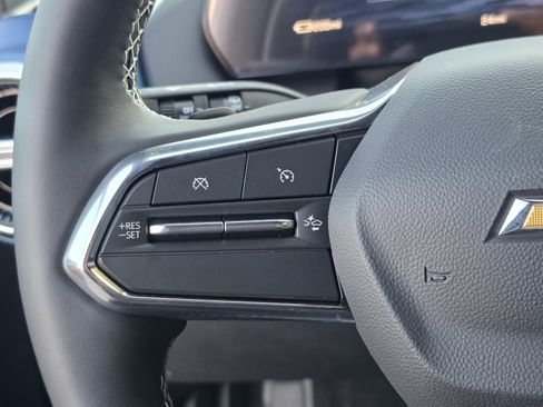 New 2026 Chevrolet Equinox EV LT w/ Convenience Package II image 32