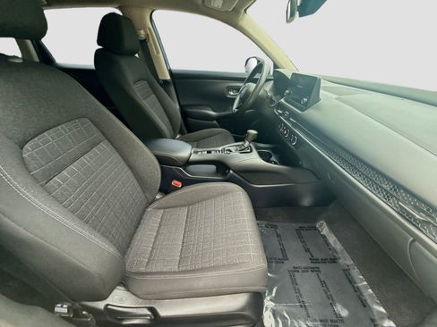 Used 2024 Honda HR-V LX image 30