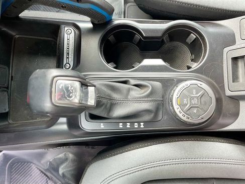 Used 2024 Ford Bronco Black Diamond image 17