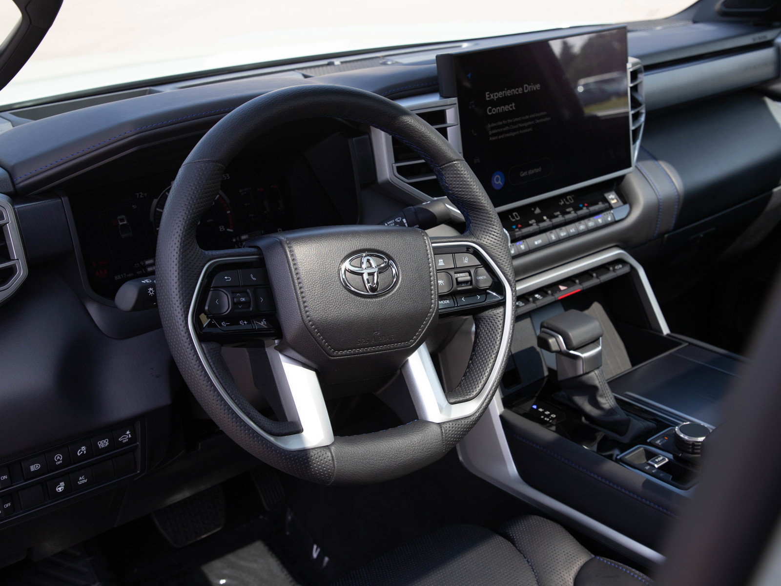 Used 2025 Toyota Tundra Platinum AWD/4WD image 21