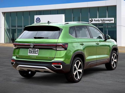 New 2026 Volkswagen Taos SEL AWD/4WD image 8