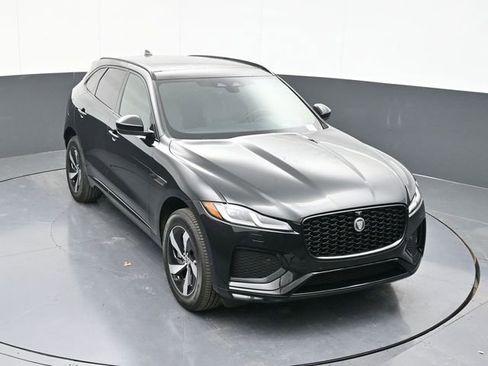 Used 2026 Jaguar F-PACE R-Dynamic S image 62