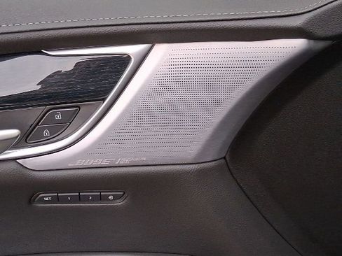 New 2026 Cadillac XT5 Premium Luxury w/ Driver Assist Package image 17