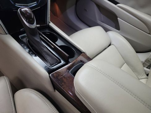 Used 2014 Cadillac XTS Premium image 26