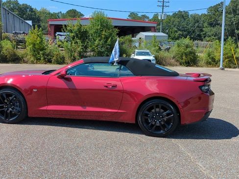 Used 2023 Chevrolet Camaro LT w/ RS Package image 2